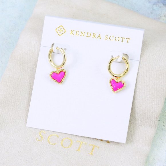 Kendra Scott Jewelry - Kendra Scott Ari Heart Huggie Magenta Magnesite Earrings Gold Plated